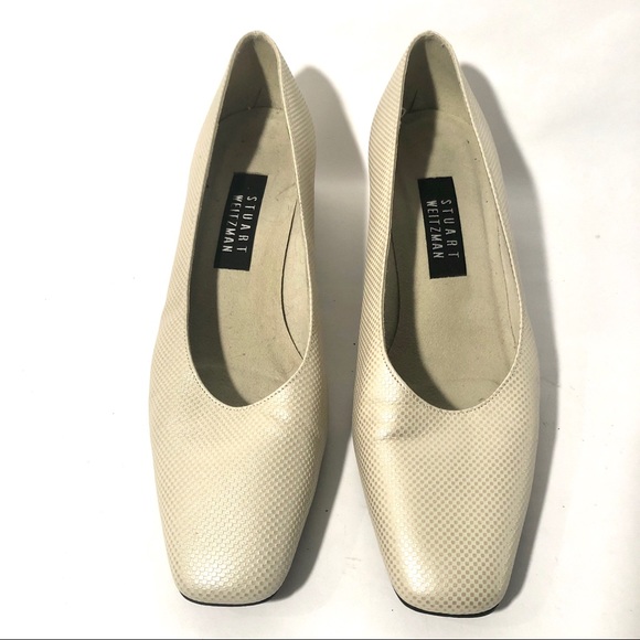 Stuart Weitzman ivory pump heels - Picture 2 of 7